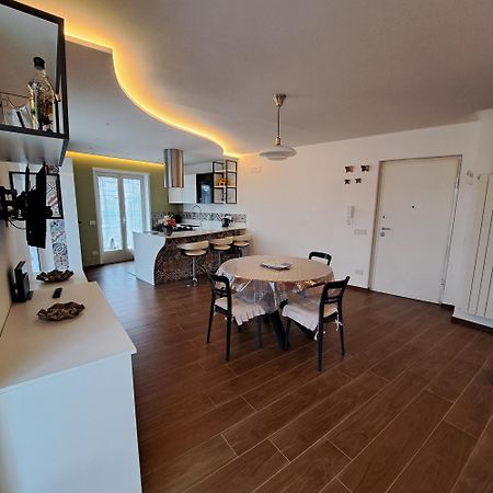 شقة Casa Marilyn أَجيرولا المظهر الخارجي الصورة