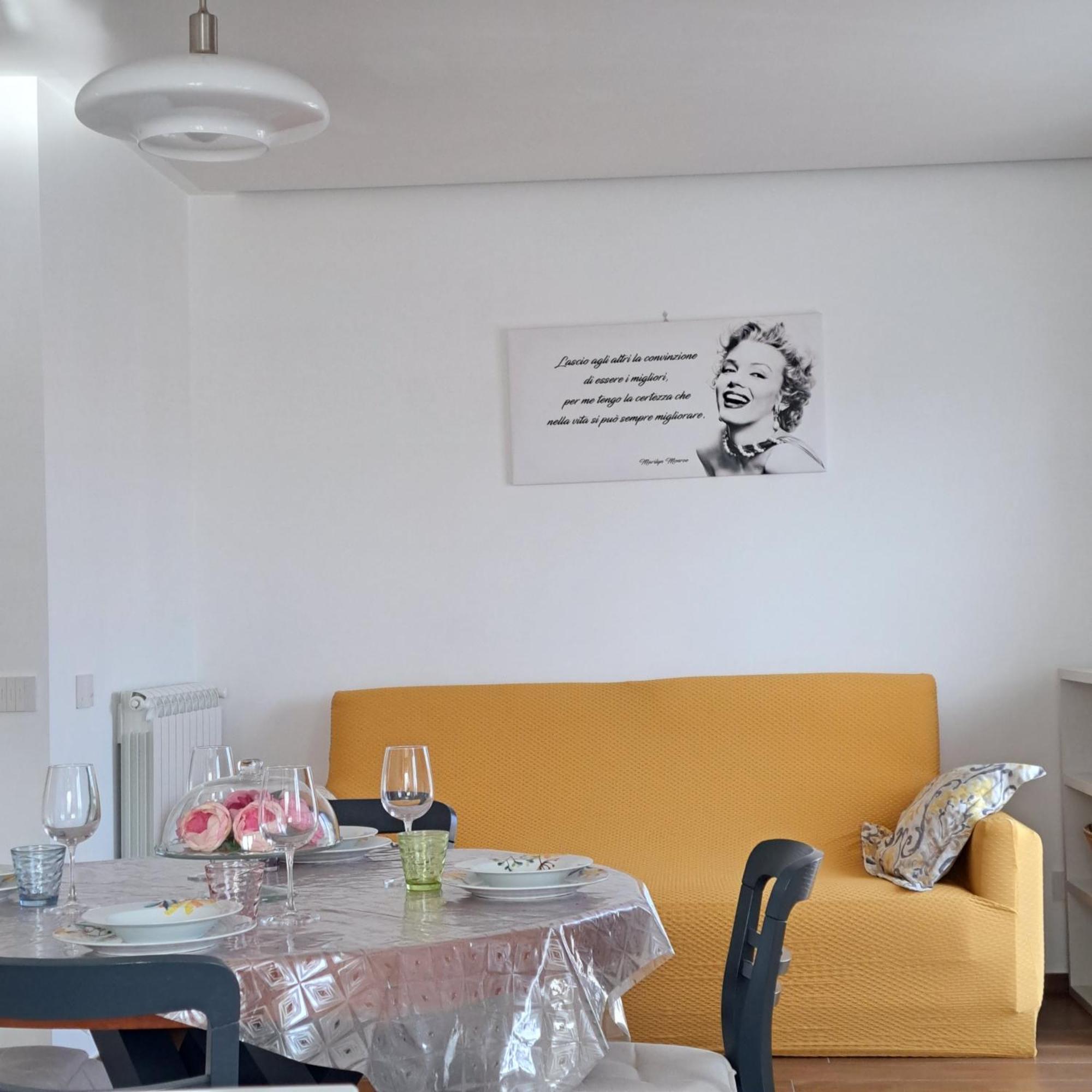 شقة Casa Marilyn أَجيرولا المظهر الخارجي الصورة
